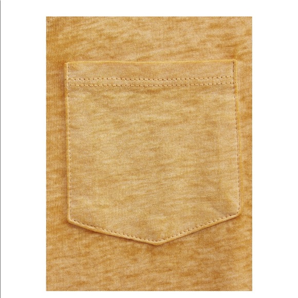 New No Boundaries Juniors'  v-neck pocket tee - Picture 4 of 8